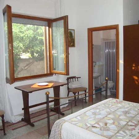 Al Borgo Vacanze B&B 3*