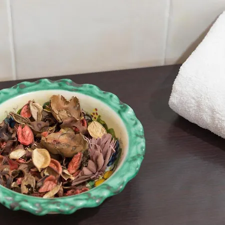 Al Borgo Vacanze 토르토라