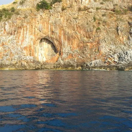 Al Borgo Vacanze B&B