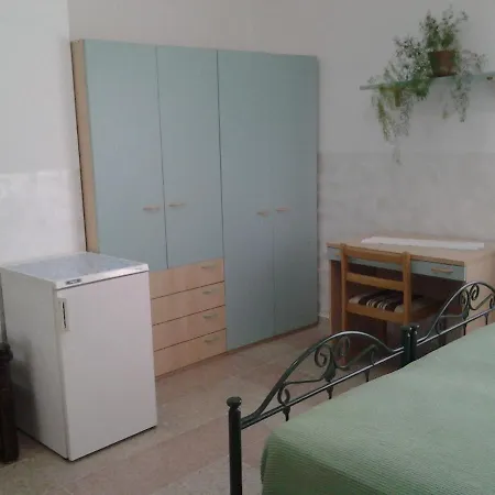 Al Borgo Vacanze 토르토라