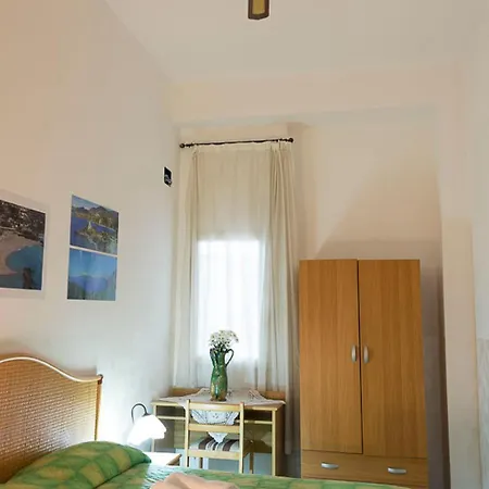 B&B Al Borgo Vacanze 토르토라