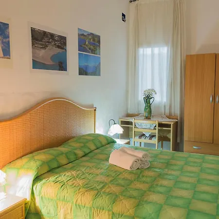 Al Borgo Vacanze 토르토라