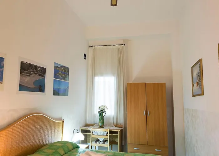 Alojamento de Acomodação e Pequeno-almoço Al Borgo Vacanze Tortora